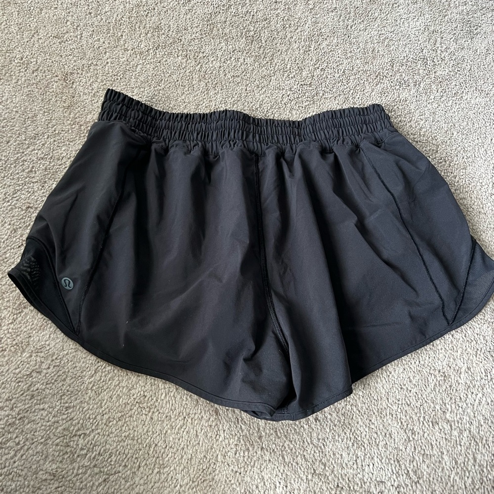 Lululemon Hotty Hot shorts